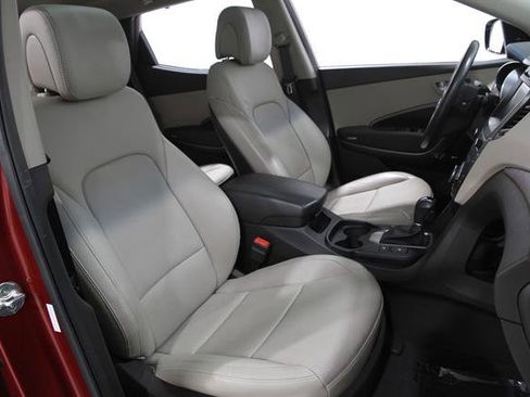 Used 2018 Hyundai Santa Fe Sport image 19