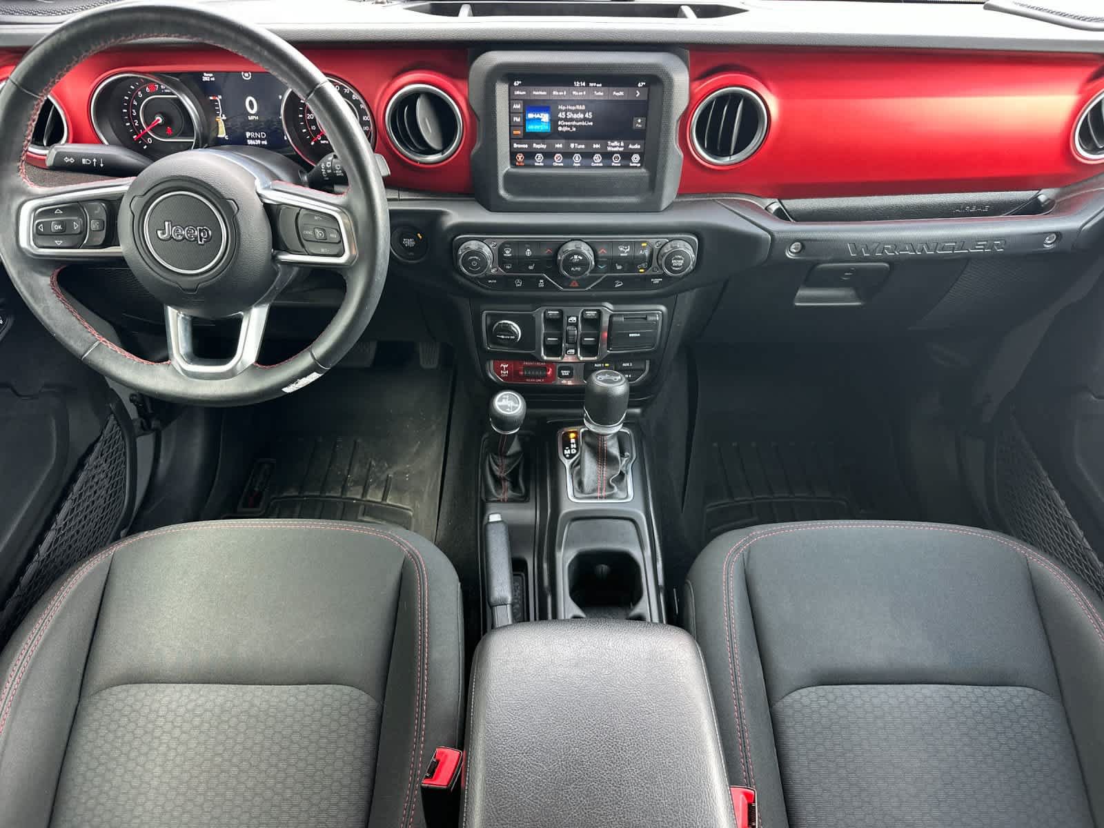 Used 2019 Jeep Wrangler Unlimited Rubicon w/ Cold Weather Group AWD/4WD image 3