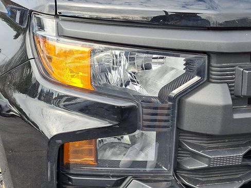 Used 2024 Chevrolet Silverado 1500 W/T w/ WT Value Package image 9