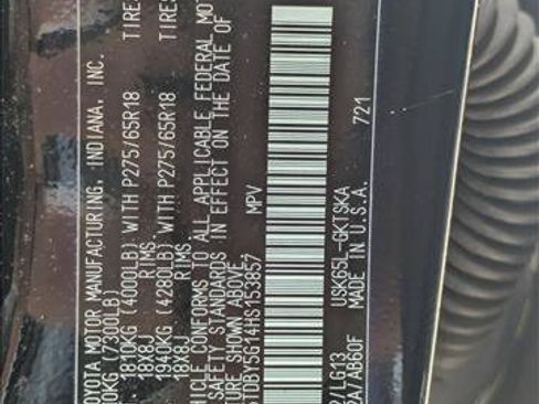 Used 2017 Toyota Sequoia SR5 w/ Premium Package AWD/4WD image 16