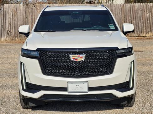 Used 2021 Cadillac Escalade Sport image 2