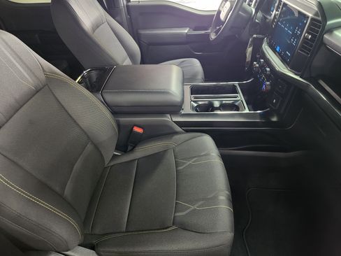 Used 2025 Ford F150 STX w/ Equipment Group 200A RWD image 8
