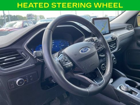 Used 2021 Ford Escape SEL w/ Technology Package FWD image 17