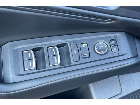 Certified 2023 Honda Accord Sport image 12