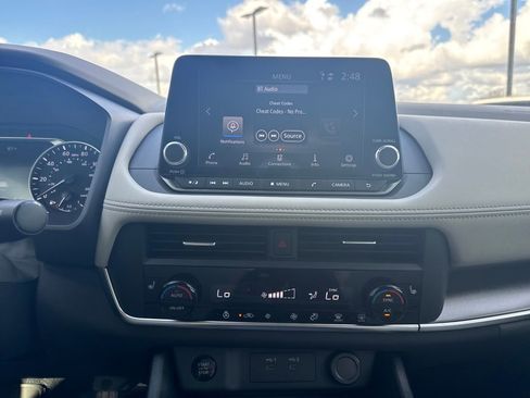 Certified 2026 Nissan Rogue SV w/ SV Premium Package image 20