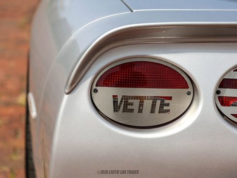 Used 2003 Chevrolet Corvette Coupe RWD image 50