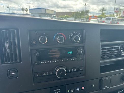 Used 2019 Chevrolet Express 2500 w/ Safety Package RWD image 8