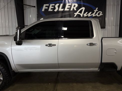 Used 2021 Chevrolet Silverado 2500 LTZ w/ LTZ Premium Texas Edition AWD/4WD image 18