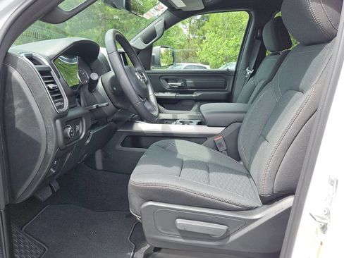 New 2026 RAM 1500 Express AWD/4WD image 10