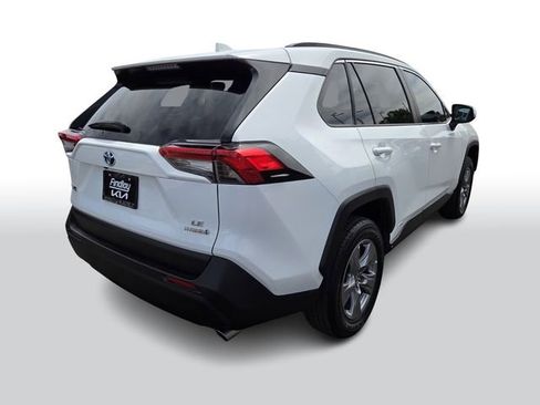 Used 2024 Toyota RAV4 LE image 4
