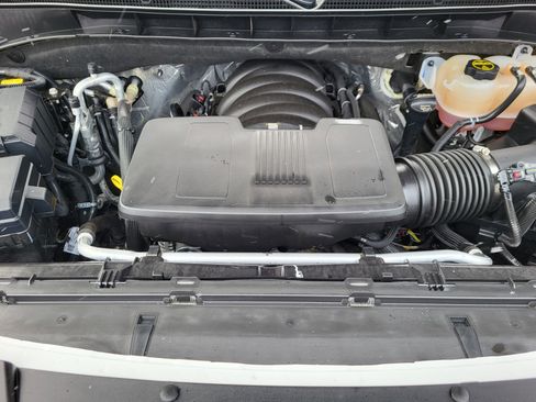 Certified 2024 Cadillac Escalade Premium Luxury w/ Performance Package image 32