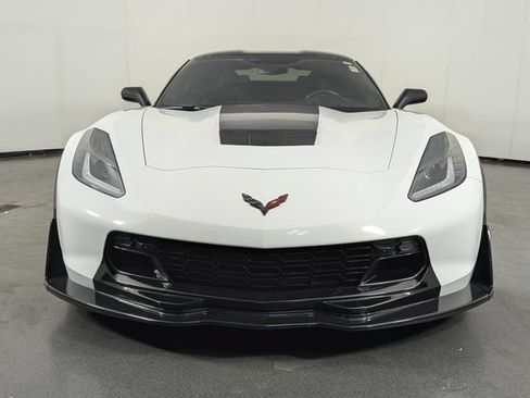 Used 2017 Chevrolet Corvette Grand Sport RWD image 3