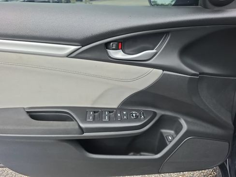 Used 2021 Honda Civic EX image 16