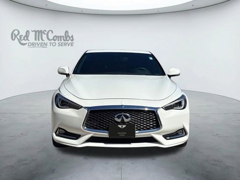 Used 2018 INFINITI Q60 Red Sport 400 w/ Sensory Package 3.0T Sport image 8