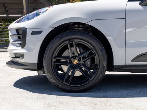 Certified 2021 Porsche Macan AWD/4WD image 13