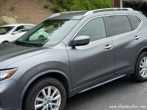 Used 2019 Nissan Rogue SV AWD/4WD image 28
