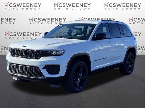 New 2025 Jeep Grand Cherokee Altitude image 7