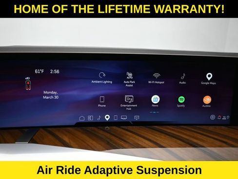 Used 2025 Cadillac Escalade Sport Platinum w/ LPO, Floor Liner Package AWD/4WD image 28