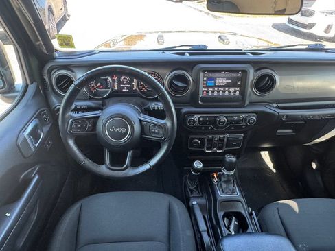 Used 2021 Jeep Wrangler Unlimited Sport AWD/4WD image 14