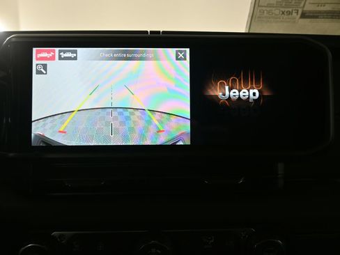 New 2026 Jeep Gladiator Mojave w/ Technology Group AWD/4WD image 28