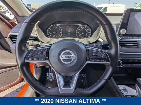 Used 2020 Nissan Altima 2.5 SR FWD image 13