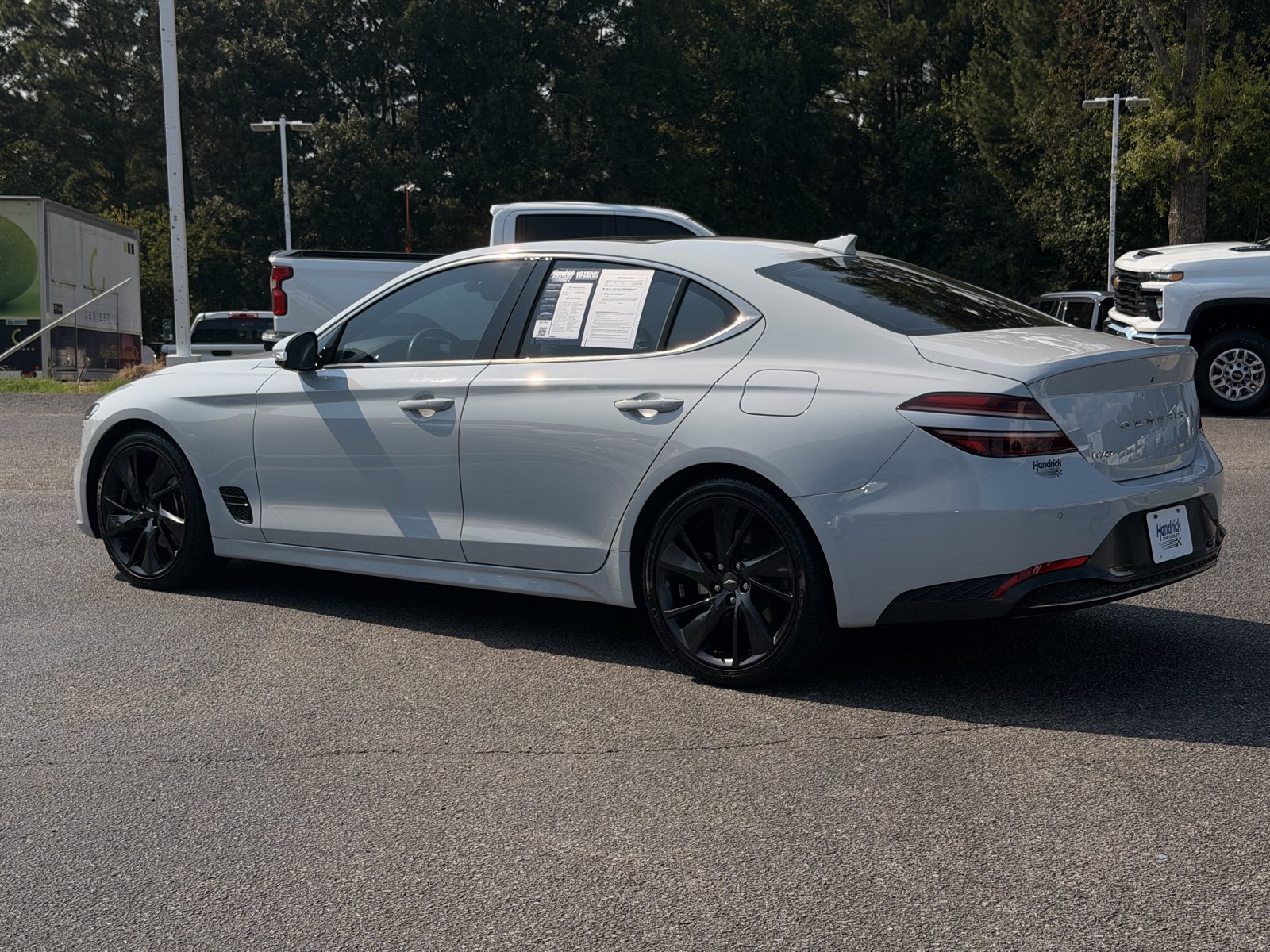 Used 2023 Genesis G70 2.0T w/ Sport Prestige Package RWD image 10