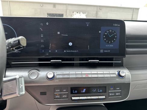 Used 2024 Hyundai Kona SEL w/ Convenience Package FWD image 19