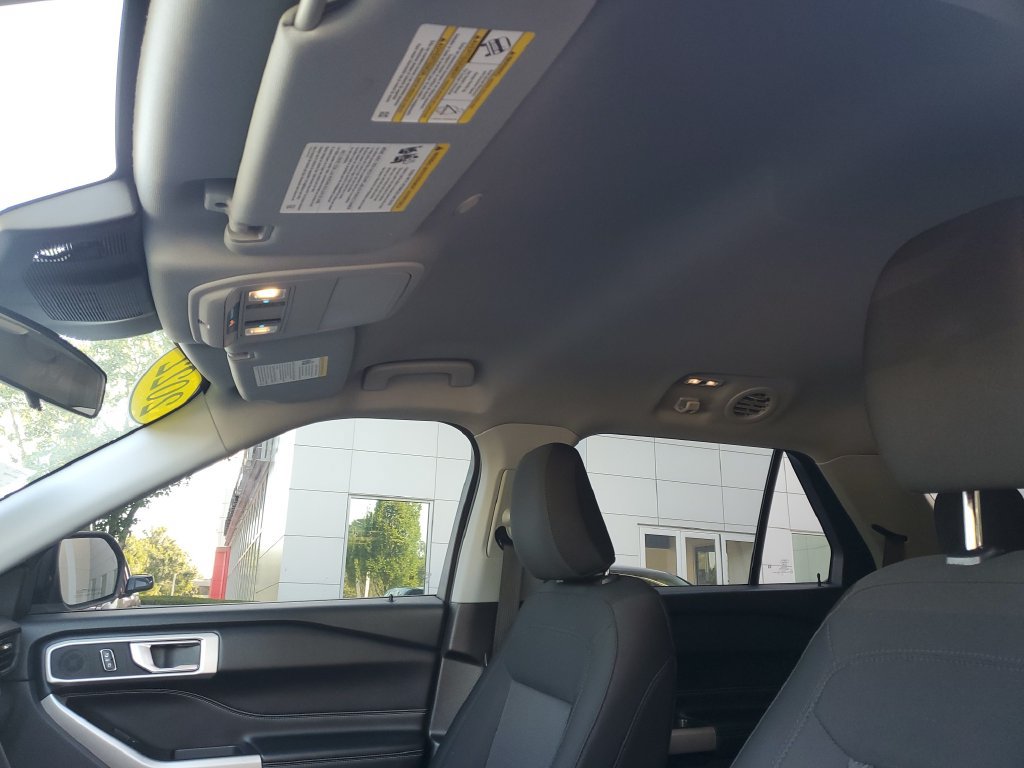 Used 2022 Ford Explorer XLT RWD image 21