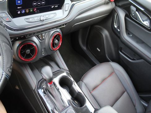 Used 2024 Chevrolet Blazer RS w/ Driver Confidence II Package FWD image 30