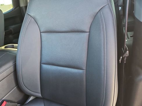 Used 2021 GMC Sierra 1500 SLT image 16