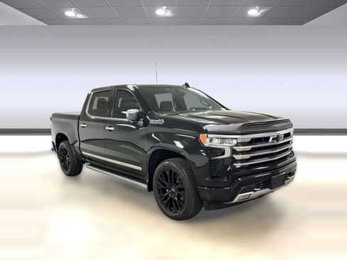 Used 2023 Chevrolet Silverado 1500 High Country image 5