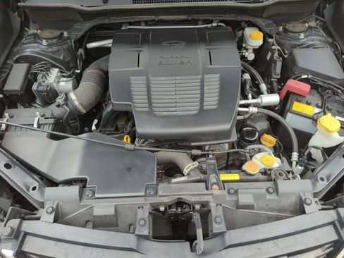 Used 2021 Subaru Forester Limited image 29