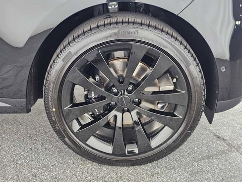 New 2026 Land Rover Range Rover Sport SE image 9