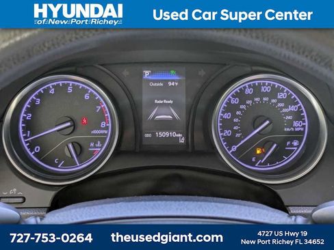 Used 2018 Toyota Camry LE FWD image 30