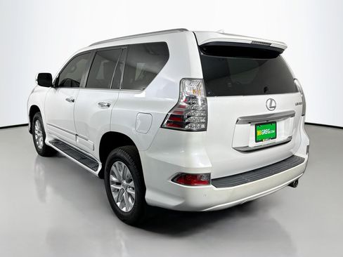Used 2017 Lexus GX 460 Premium w/ Premium Package AWD/4WD image 7