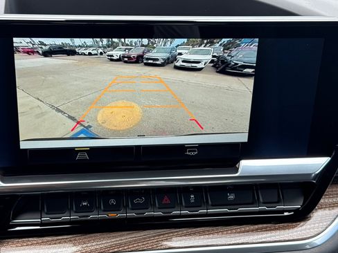 New 2025 Chevrolet Silverado 1500 LT image 19