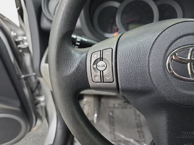 Used 2012 Toyota RAV4 4WD w/ Value Pkg image 17