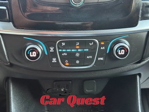 Used 2019 Chevrolet Traverse LS FWD image 29