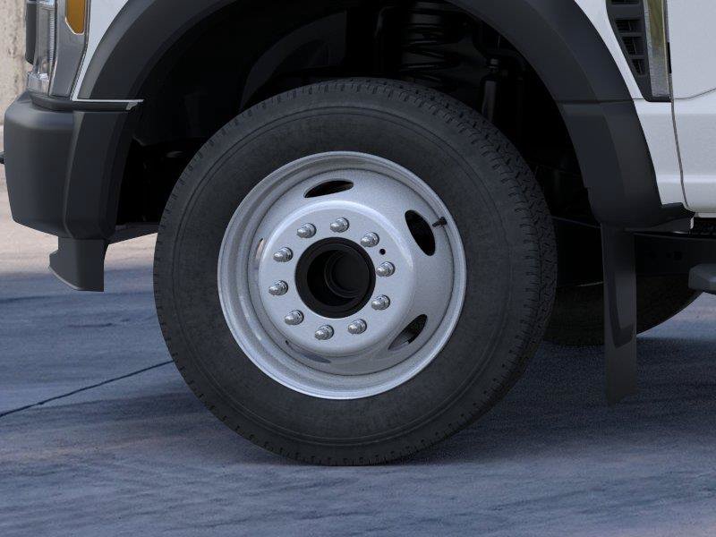 New 2026 Ford F550 2WD Regular Cab Super Duty image 19