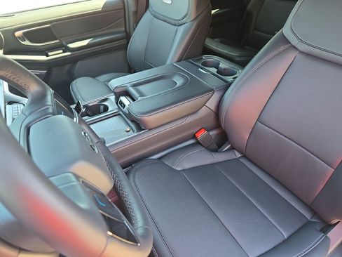 New 2026 Ford Expedition Max Platinum AWD/4WD image 17