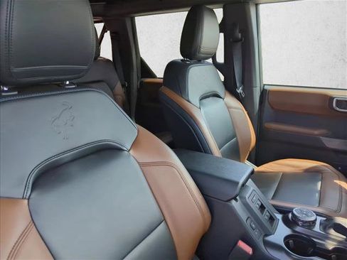 Used 2021 Ford Bronco Outer Banks AWD/4WD image 24