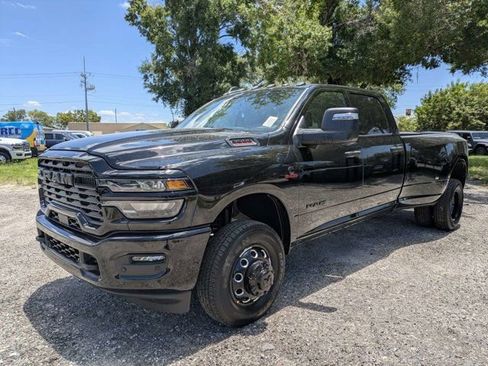 New 2026 RAM 3500 Big Horn AWD/4WD image 7