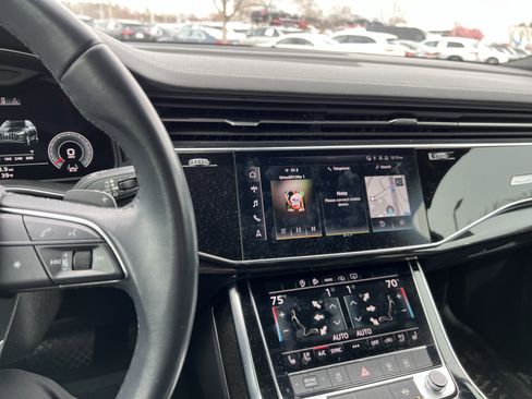 Used 2023 Audi Q7 2.0T Premium Plus image 32