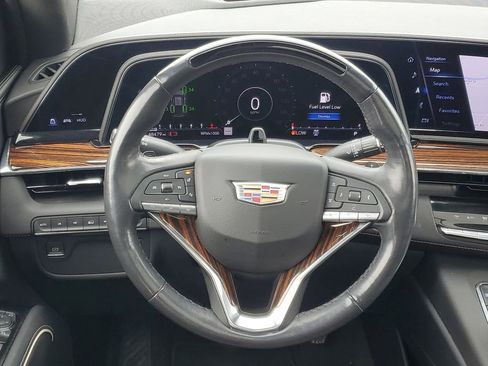 Used 2023 Cadillac Escalade Premium Luxury w/ LPO, Radiant Package image 28