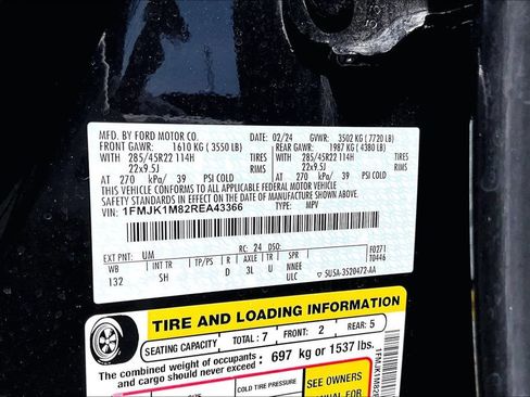 Used 2024 Ford Expedition Max Platinum AWD/4WD image 3