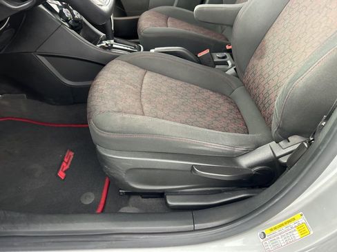 Used 2018 Chevrolet Sonic LT w/ Fun and Sun With RS Package FWD image 28