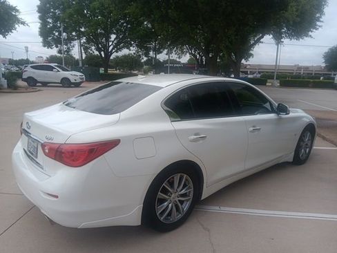 Used 2014 INFINITI Q50 Premium w/ Navigation Package RWD image 5