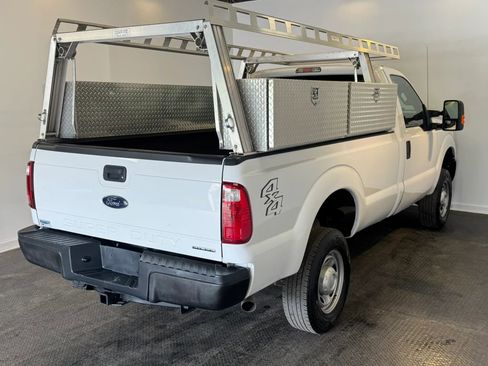 Used 2016 Ford F250 XL w/ Power Equipment Group AWD/4WD image 6