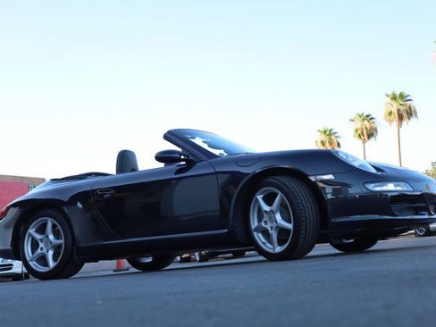 Used 2006 Porsche 911 Carrera RWD image 12