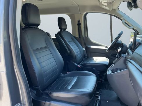 Used 2022 Ford Transit 350 XLT AWD/4WD image 16
